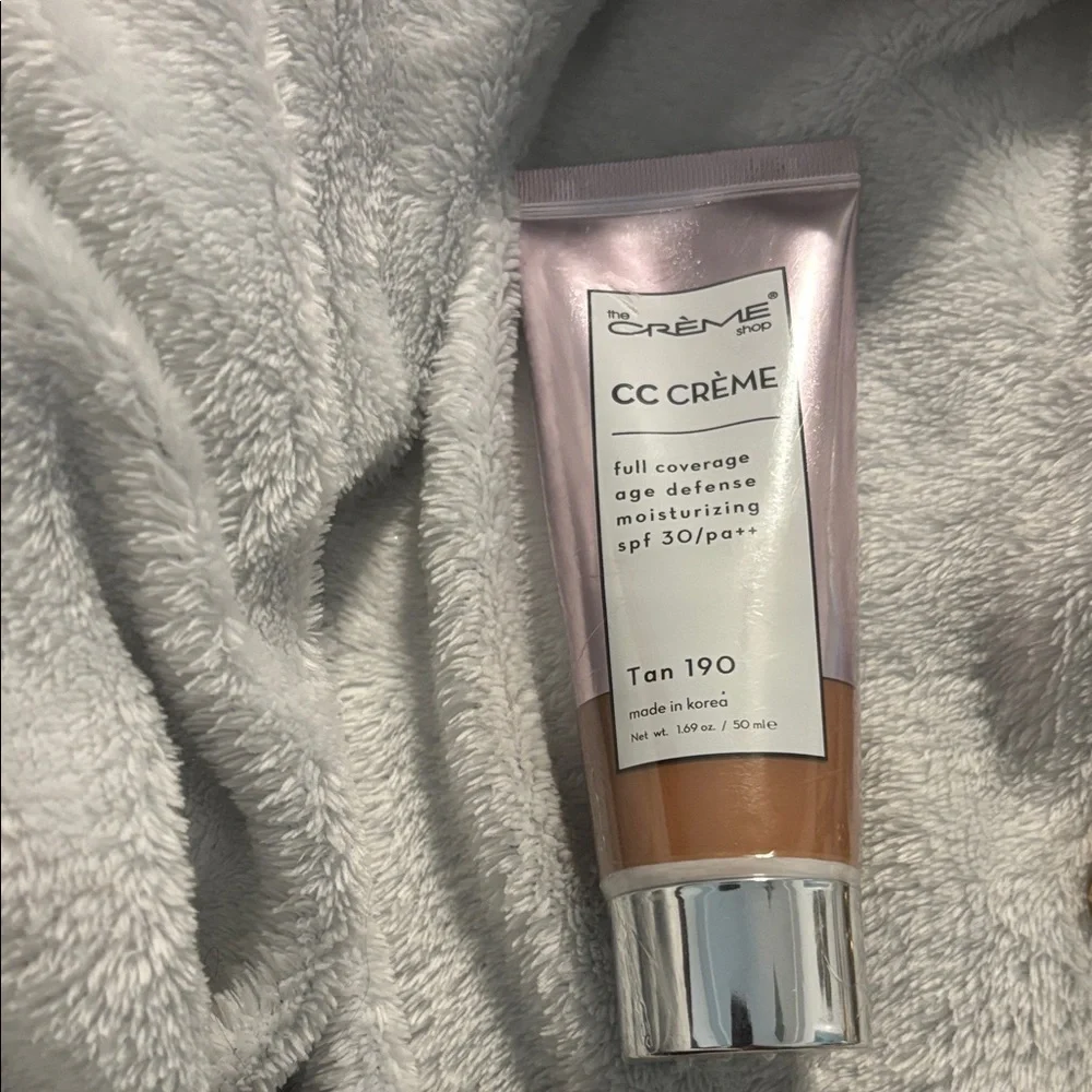 CC Crème Tan 190 new sealed